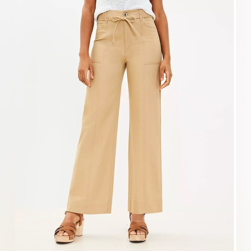 NWOT Loft Stovepipe pants in Twill kaki Wide-Leg Pants